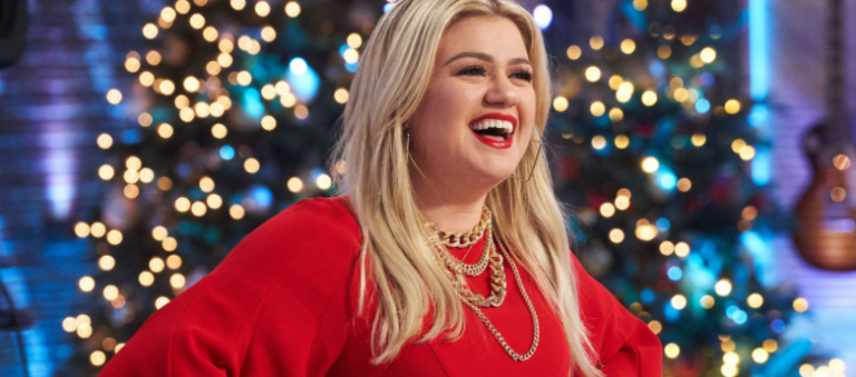 Kelly Clarkson, Kelly CLarkson show still shot 2020