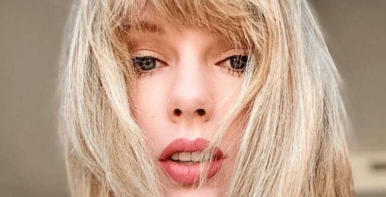 [Credit: Taylor Swift/Instagram]