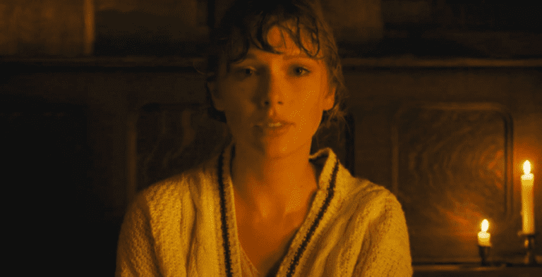 [Credit: Taylor Swift/YouTube]