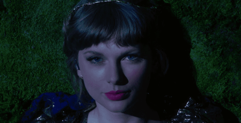 [Credit: Taylor Swift/YouTube]