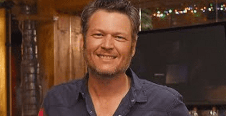 blake shelton instagram        
        <figure class=