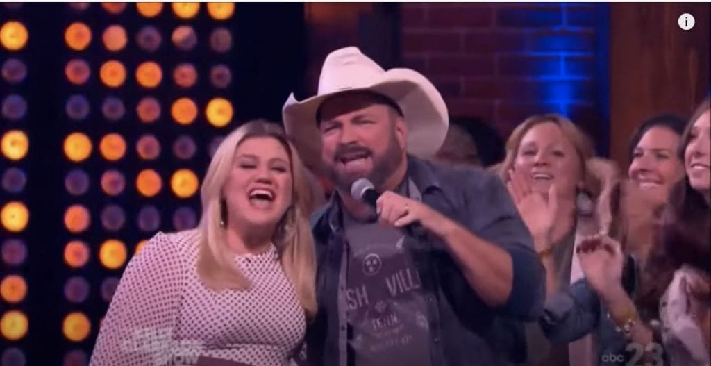 Kelly Clarkson Garth Brooks