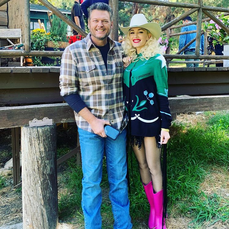 Gwen Stefani and Blake Shelton/Instagram