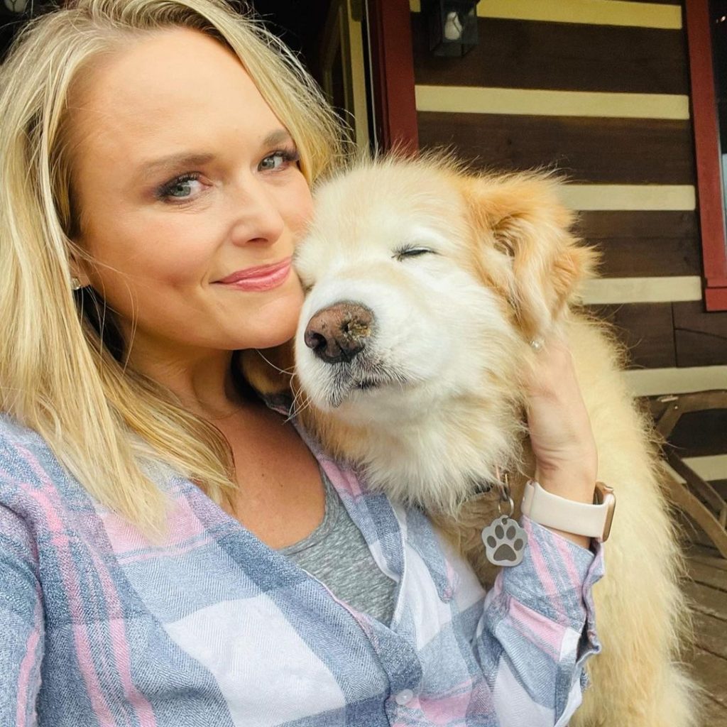 Miranda Lambert MuttNation National Dog Day