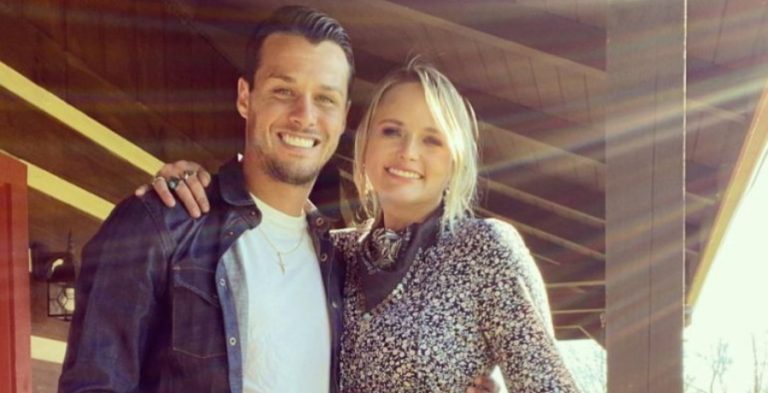 Miranda Lambert Shares Some Of Her Favorite 2021 Outfits