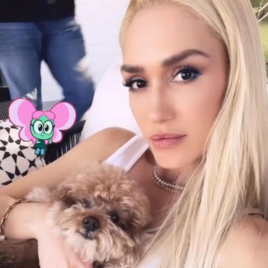 Gwen Stefani Has Puppy Love For Ginger [Credit: Gwen Stefani/Instagram]