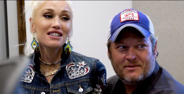 Gwen Stefani Fans Catch Blake Shelton Hiding [Credit: YouTube]