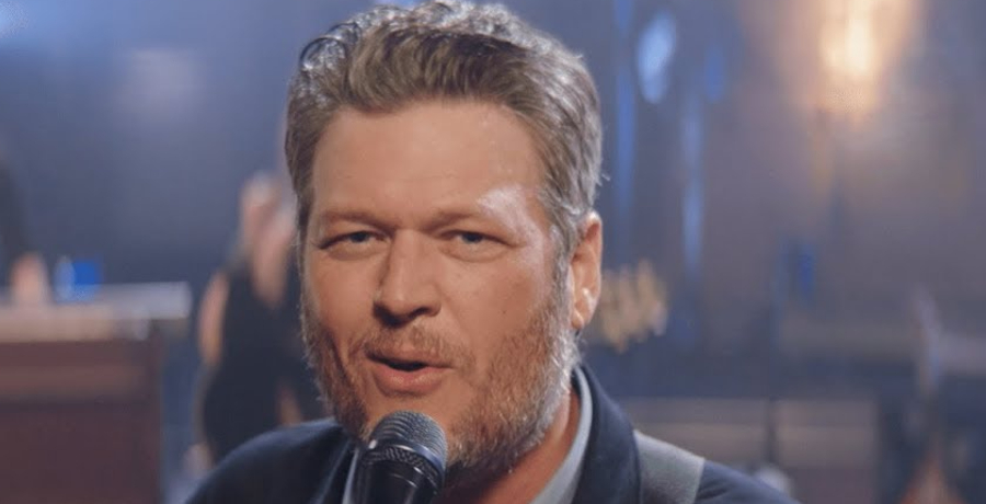 Blake Shelton Burns Down The Kelly Clarkson Show With Fiery Performance [Credit: YouTube]