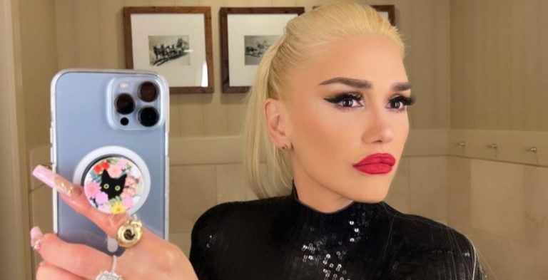 Gwen Stefani Fans Are Begging -- Is The Singer Delivering? [Credit: Gwen Stefani/Instagram]
