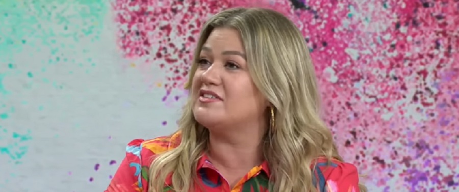 Kelly Clarkson On Today Show [Today Show | YouTube]