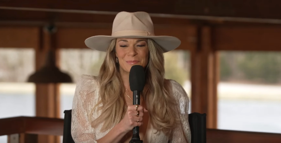 LeAnn Rimes CMT Interview [StageRightSecrets | YouTube]