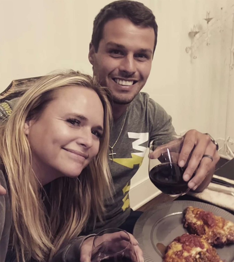 Miranda Lambert & Brendan McLoughlin Eat Pasta [Instagram]