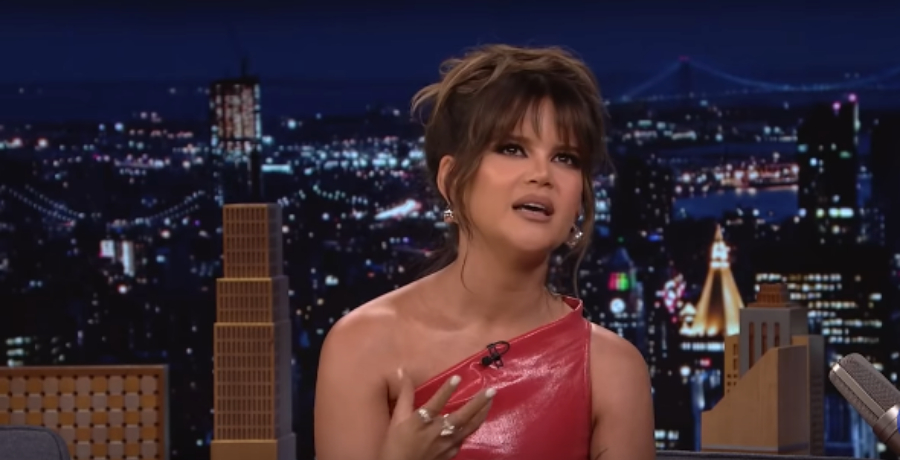 Maren Morris Wears Red Leather Dress [Tonight Show with Jimmy Fallon | YouTube]