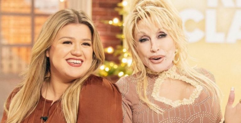 Kelly Clarkson and Dolly Parton