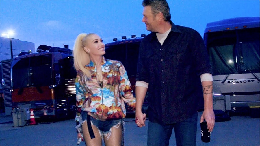 Gwen Stefani & Blake Shelton [Source: YouTube]