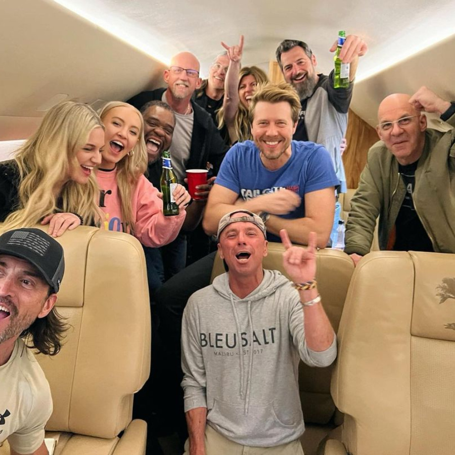 Kenny Chesney Parties With Kelsea Ballerini On Private Plane [Source: Kenny Chesney - Instagram]