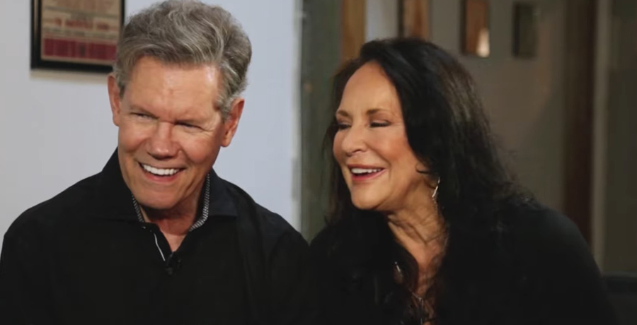 Randy Travis and Mary / YouTube