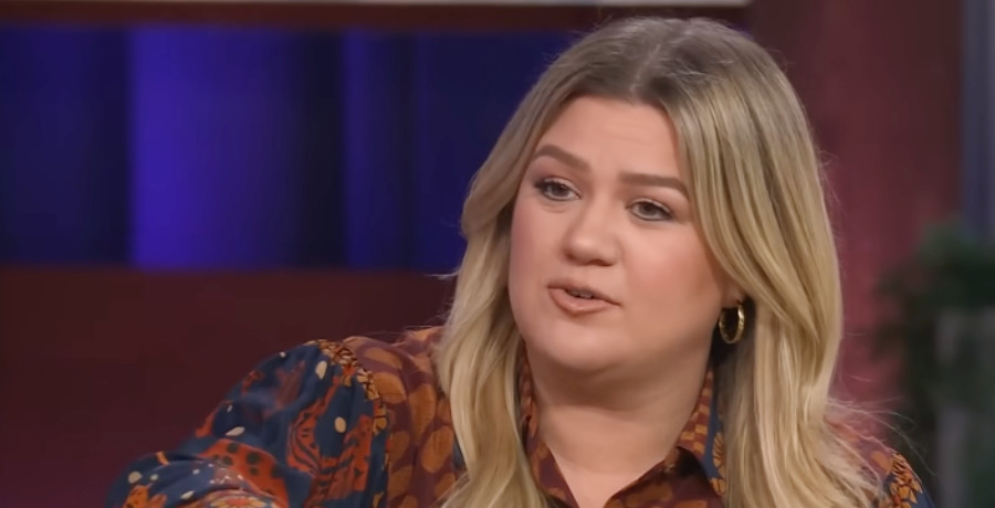 Kelly Clarkson/Credit: The Kelly Clarkson Show YouTube