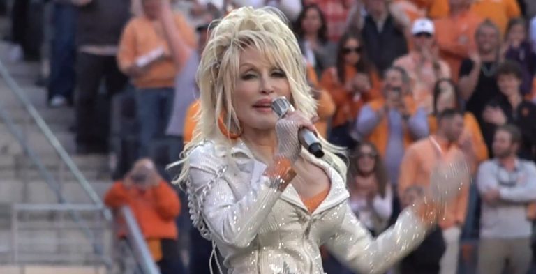 Dolly Parton / YouTube