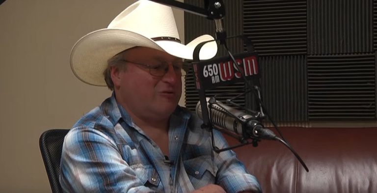 Mark Chesnutt / YouTube