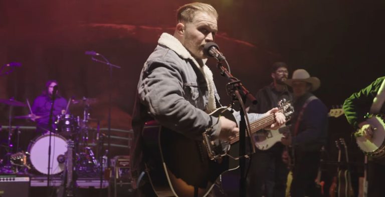 Red Rocks - Zach Bryan / YouTube