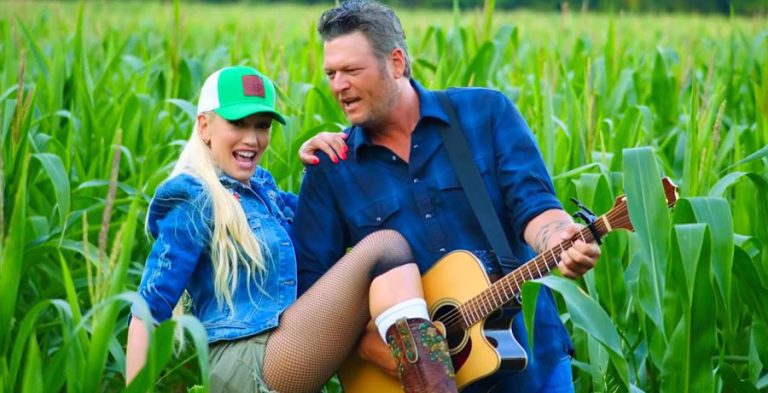 Blake Shelton and Gwen Stefani / YouTube