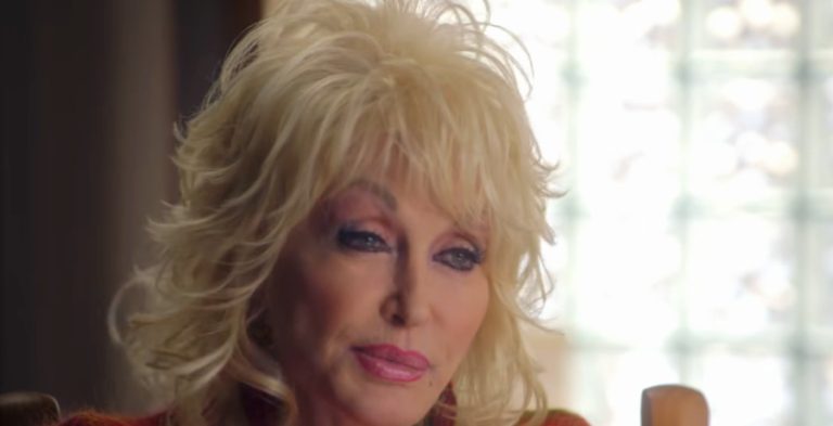 Is It Possible To Meet Dolly Parton At Her Tennessee Theme Park?