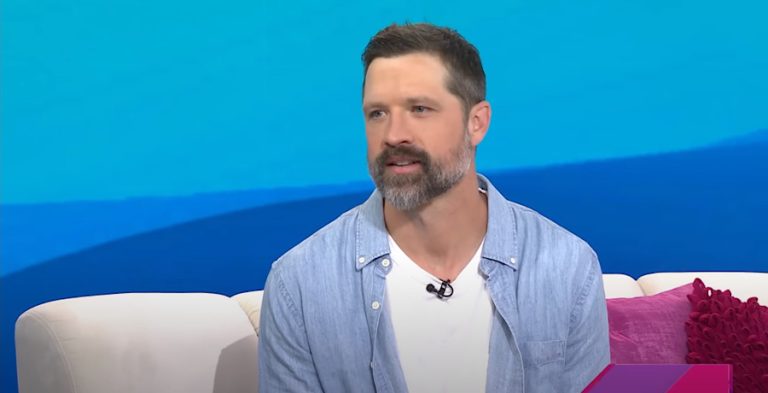 Walker Hayes-YouTube