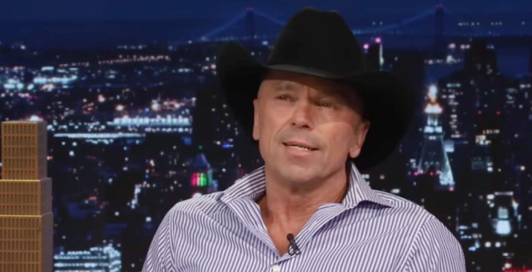 Kenny Chesney/Credit: YouTube